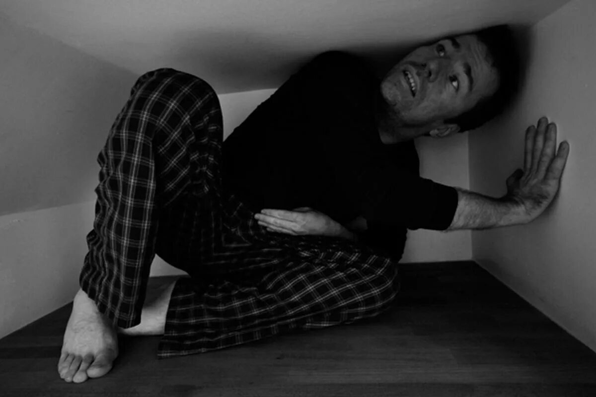 С точки зрения Психиатрии, панические атаки — это симптом более глубоких тревожных расстройств. Понимание корней Ваших страхов — ключ к восстановлению.

