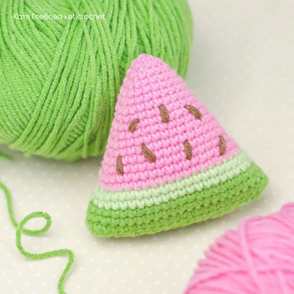 Как связать арбуз крючком. Бесплатное описание