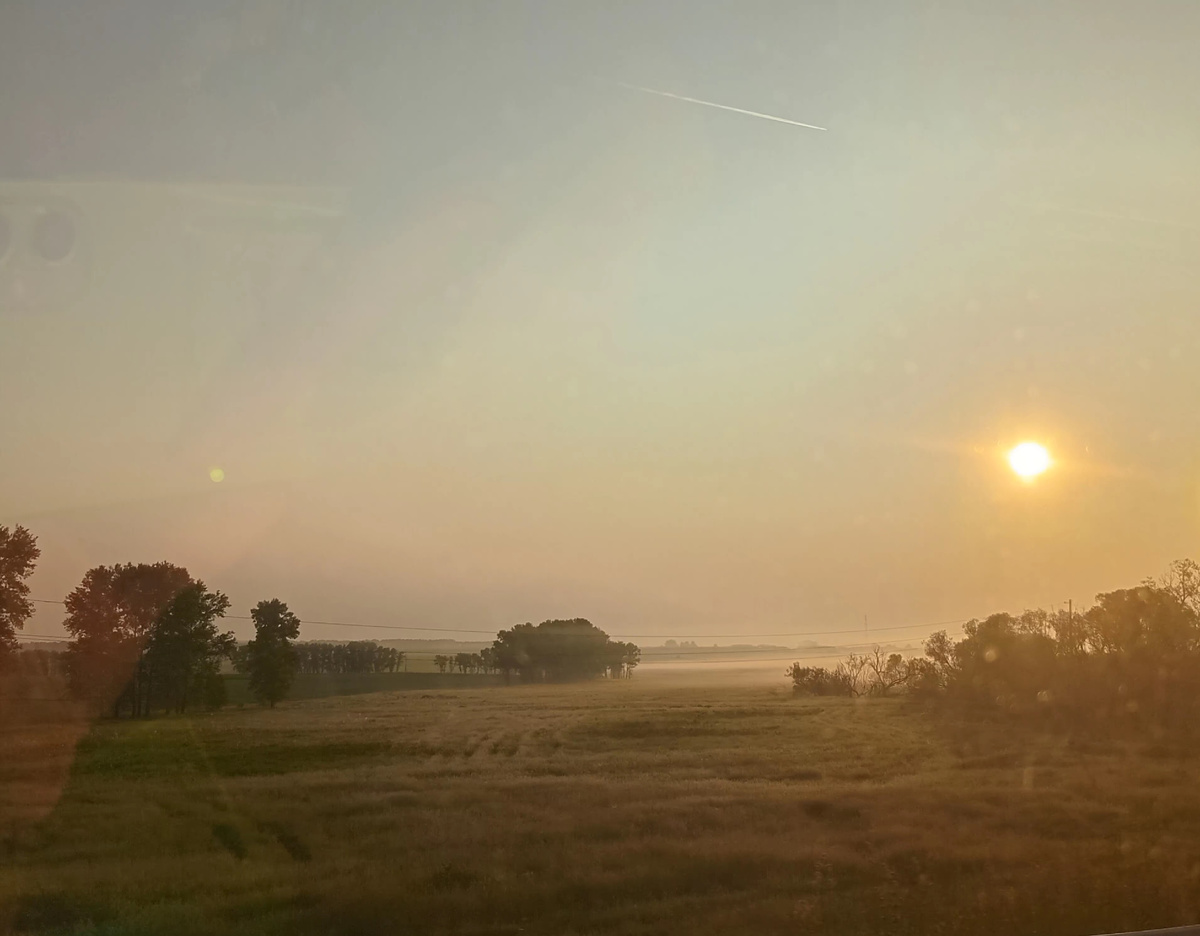 Рассвет встретили в дороге