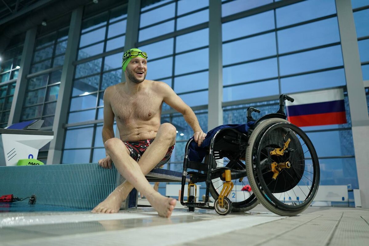 Это я во время очередной тренировки в бассейне 