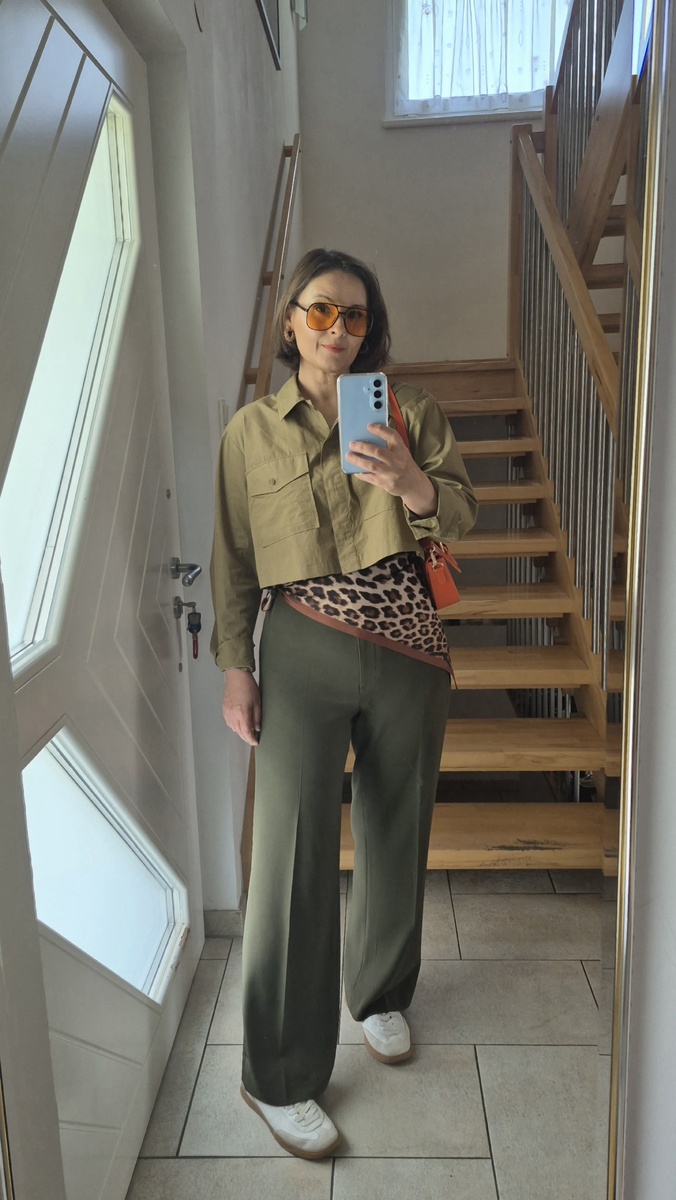 На мне. В этот раз модный платочек на поясе пришёлся в тему👍