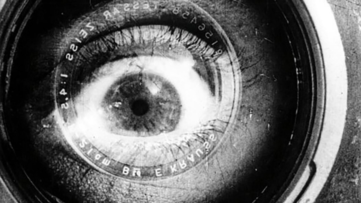 © Фото: Кадр из тизера д/ф «Человек с киноаппаратом», 1929 г / kino-teatr.ru