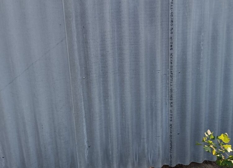 Новый забор от соседей