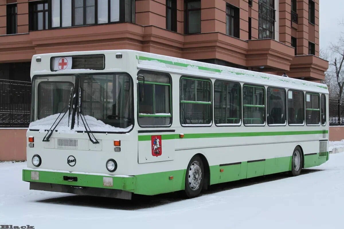 ЛиАЗ-5256. Фото с сайта ttransport.ru под авторством Black.