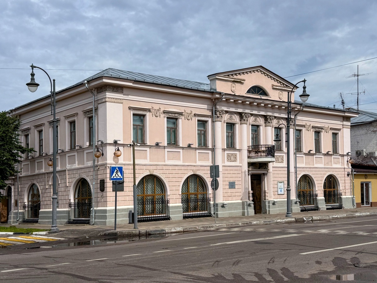 Невероятно красивое здание Егорьевского историко-художественного музея