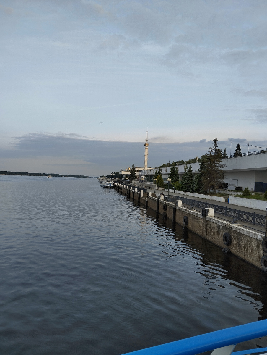 Причал в Ярославле.