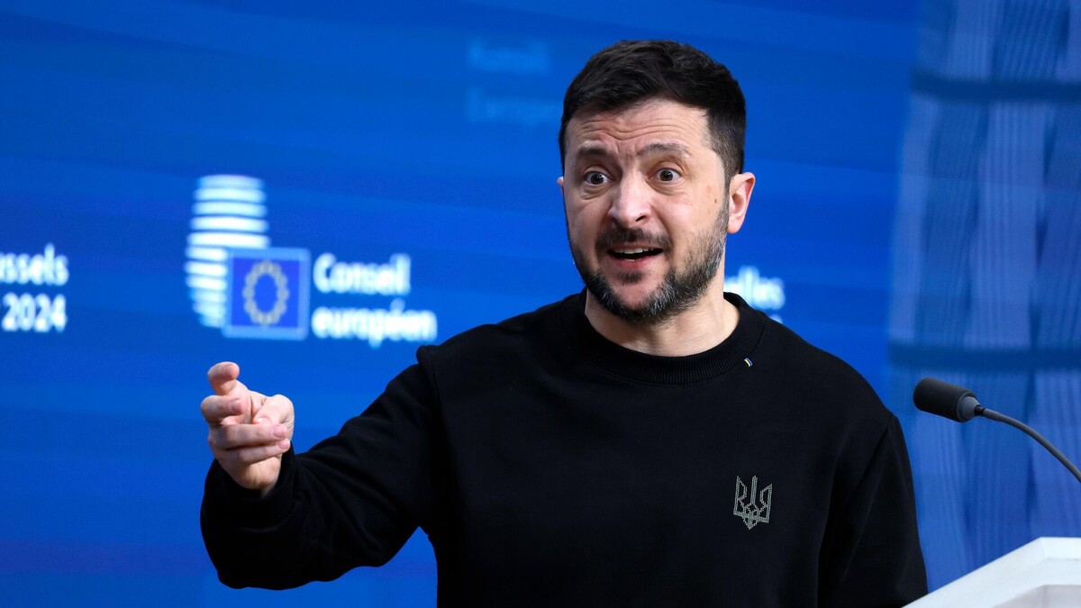 - Це наша зброя! З якого... тут якийсь Ізраїль? Не за поняттями!