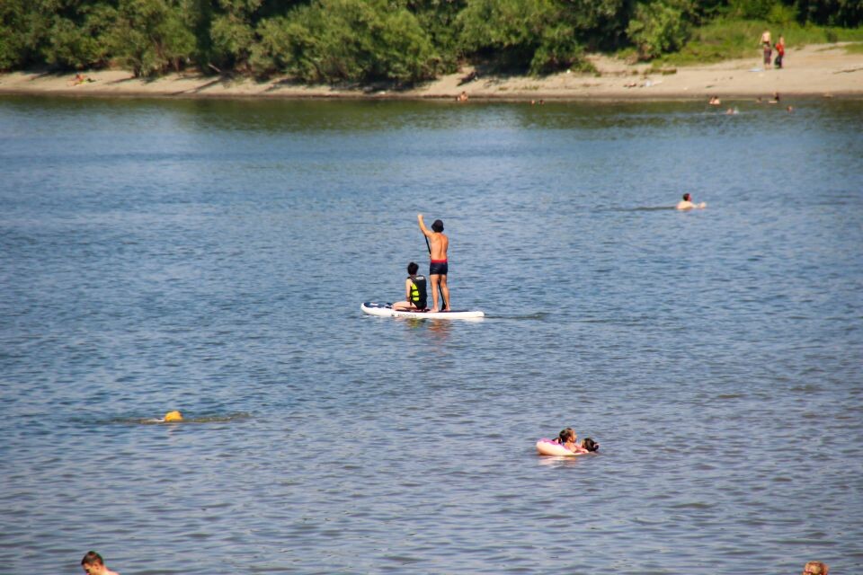    Пляж. Жара. Барнаул. Источник: Виталий Барабаш/"Толк"