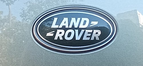 Логотип LAND ROVER