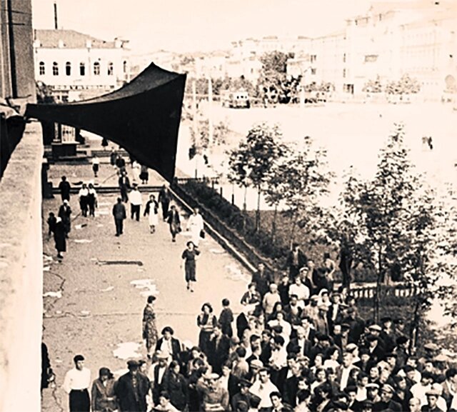    На каждой городской площади, у каждой заводской проходной, в местах скопления людей установили рупоры громкоговорителей. Фото: Из архива Светланы Новаторовой