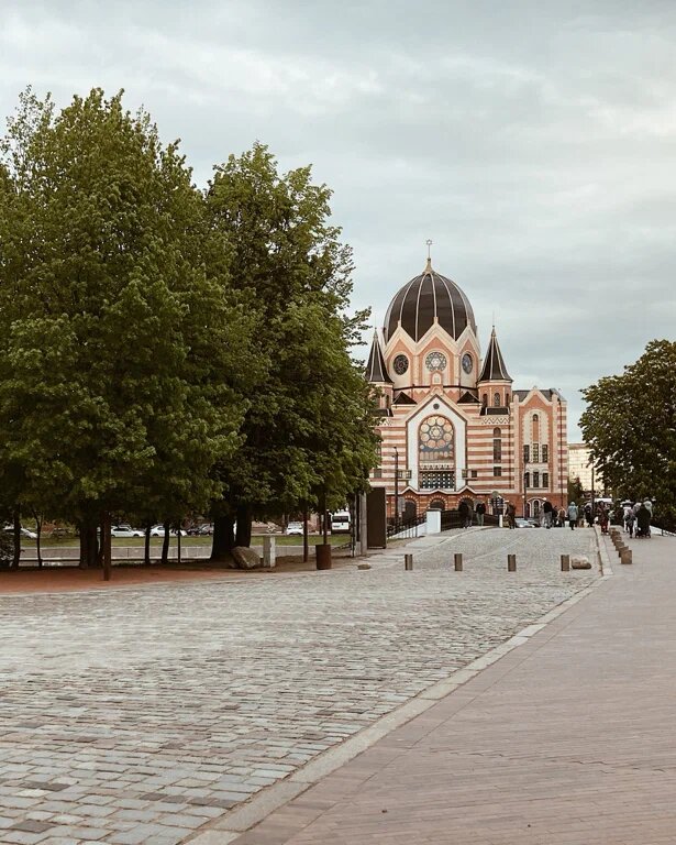 Синагога, которую видели многие туристы. Фото из интернета.