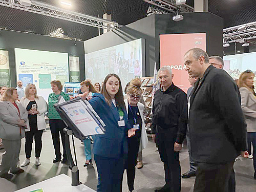    На региональной экспозиции в парке «Россия – моя история». / ФОТО из архива МБУ ДО ЦПиСПСУ АР Администратор