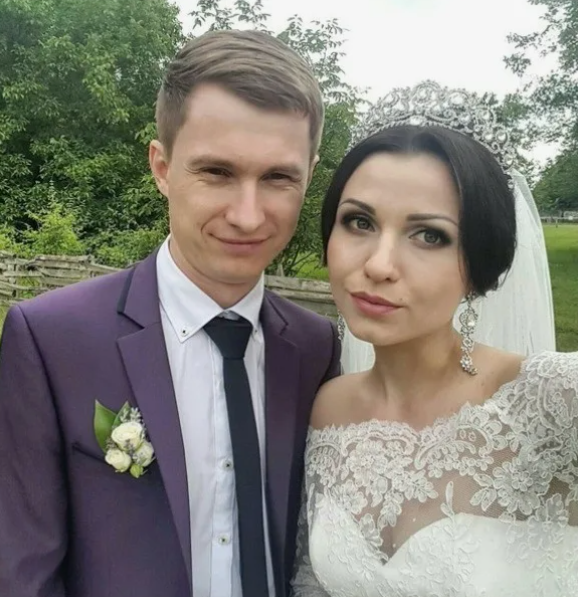 Кирилл Чубко с женой. Фото: m.fishki.net