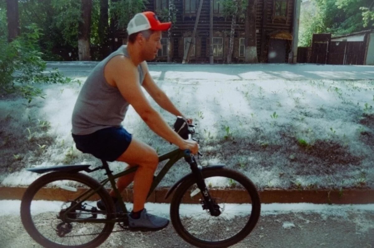    Томск укутали “сугробы” из тополиного пуха