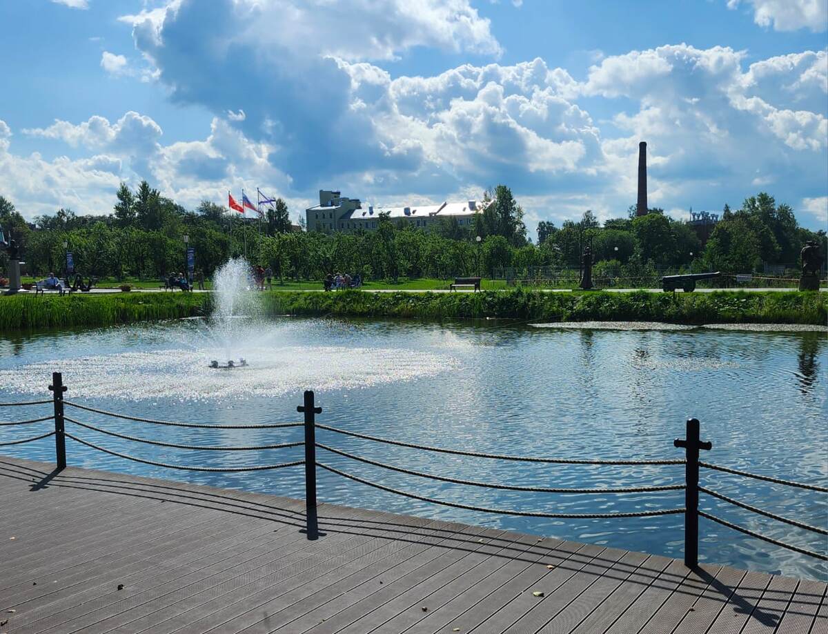 Возле Докового бассейна