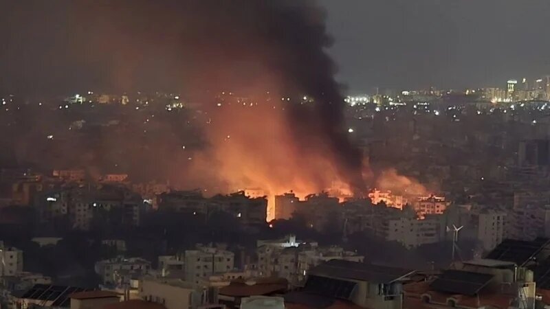 Через несколько часов после завершения шестой волны операции «Честное обещание 3» вооруженные силы Исламской Республики Иран в субботу вечером начали очередную фазу атак с использованием беспилотников и ракет на оккупированные территории.