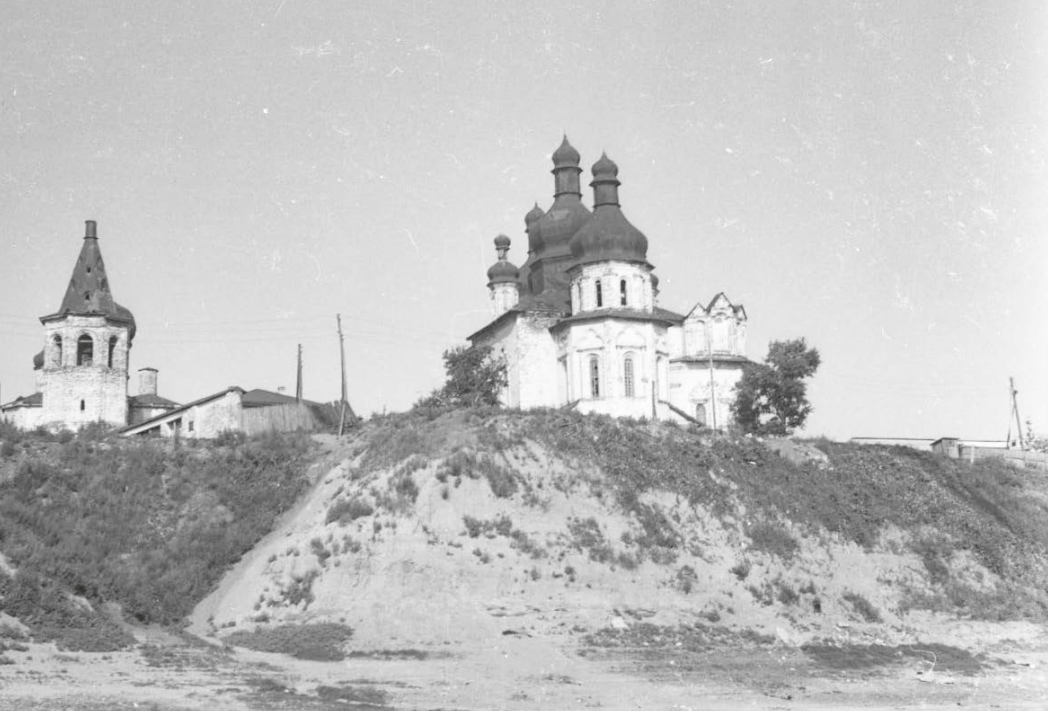 Свято-Троицкий монастырь начало 60-х, фото С.П. Козлова