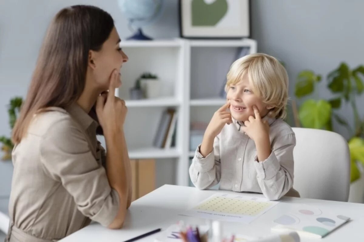    Никакие технологии не заменят живое общение, если речь идёт об исправлении дефектов речи.