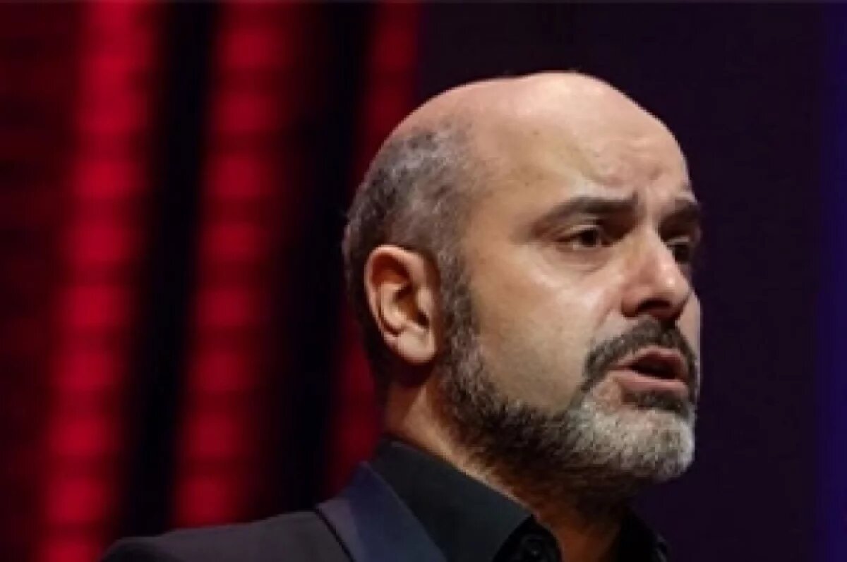    Вышел из образа.