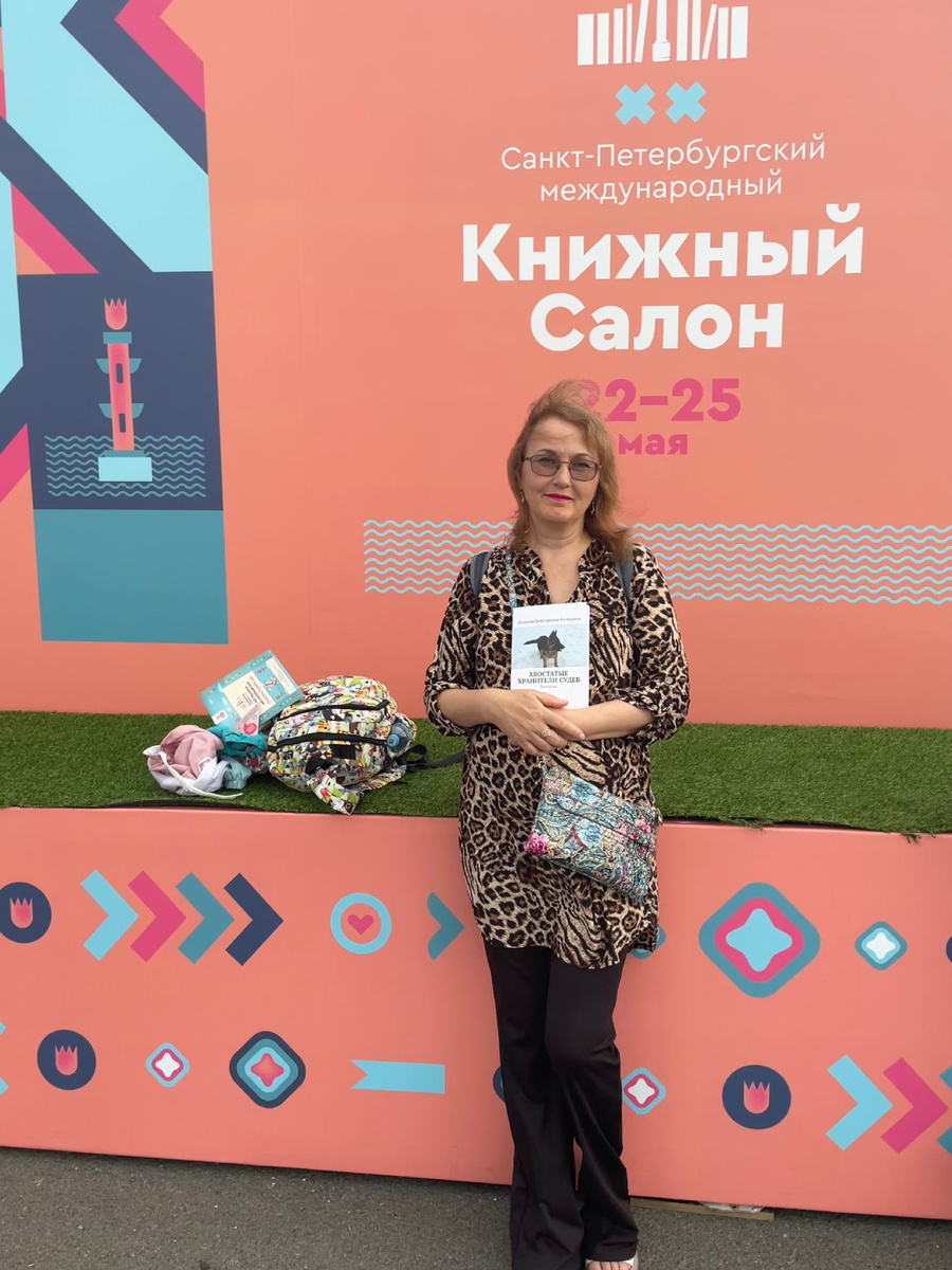 Одна из причин посетить Питер в конце мая. 