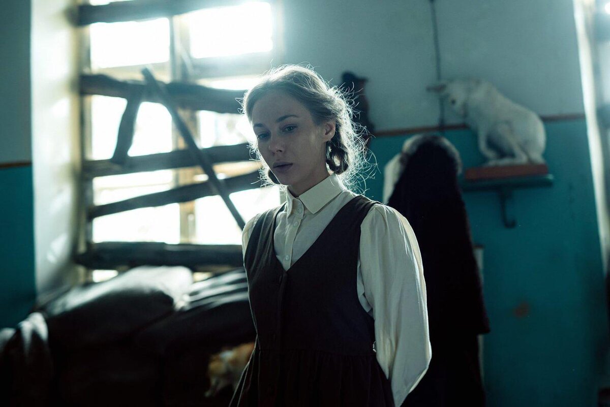 Не окончившая вуза Вера внезапно становится доктором. @Wink