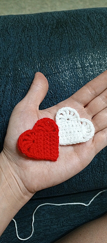 Личное фото автора: Связала сердечки для вас, мои хорошие! Вязание для меня - это релакс и хобби! 