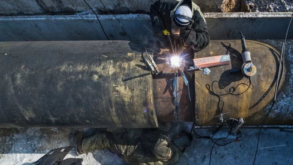    Ремонт теплосетей в Барнауле. Источник: sibgenco.online