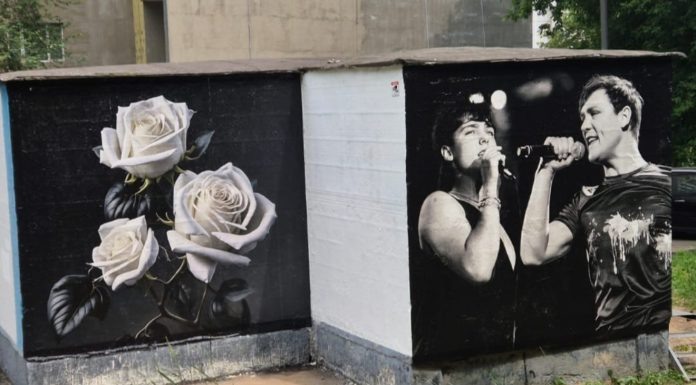    Не забывают. Первый арт-объект в честь Юрия Шатунова открыли в Москве Белов Михаил Александрович