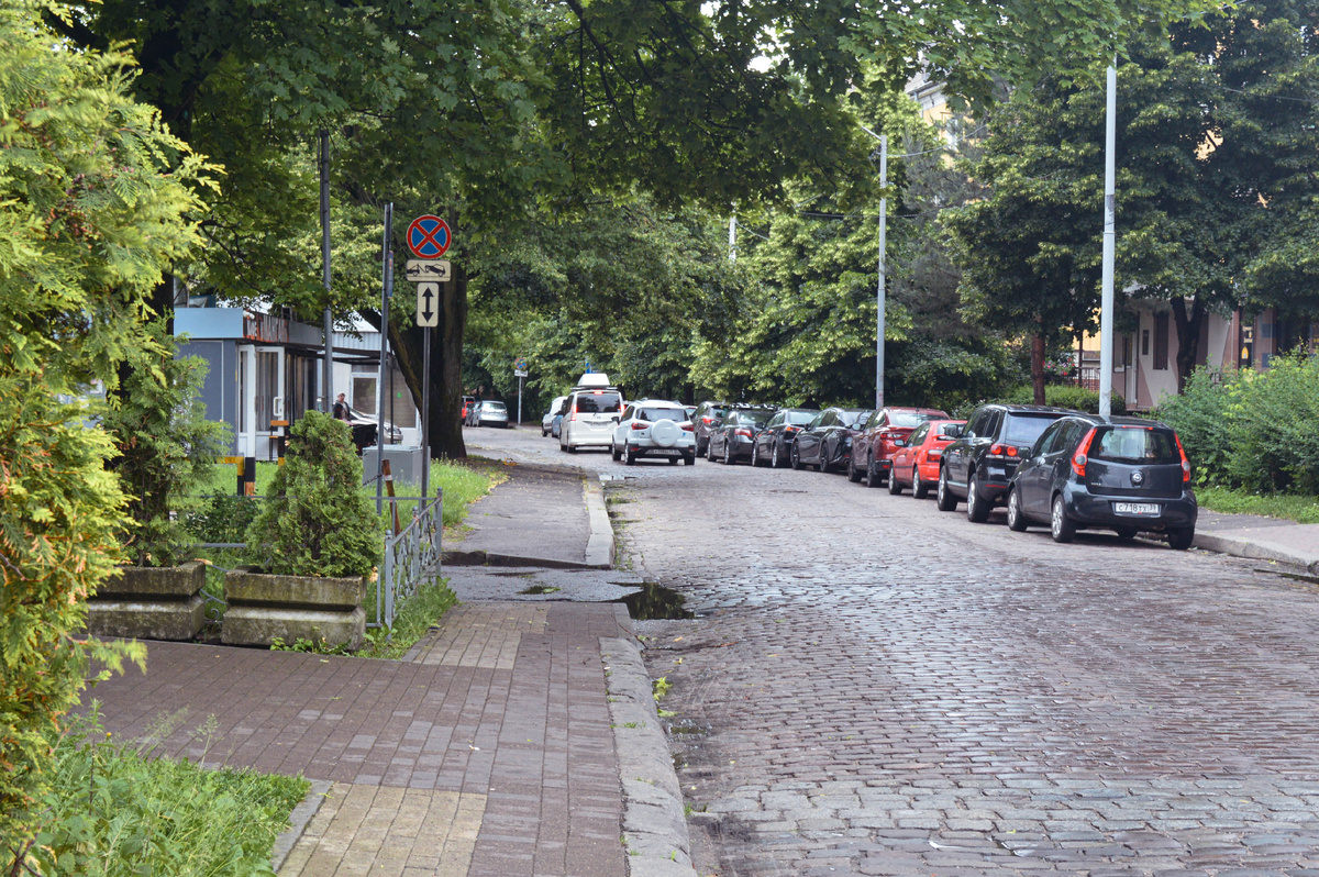 Космическая улица