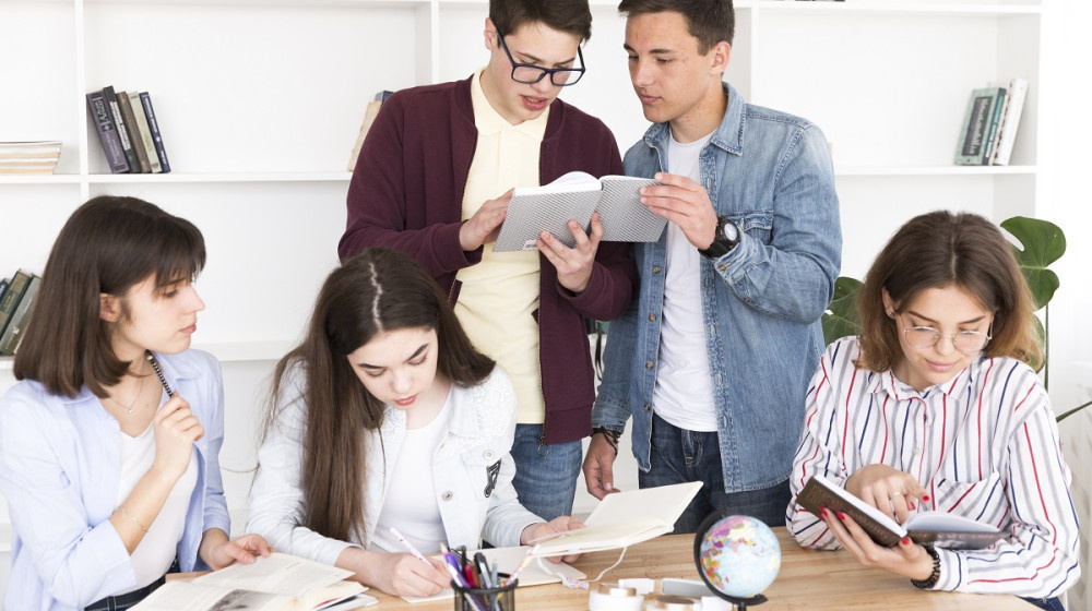    Как ограничить доступ к deepfake-сервисам