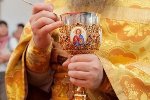 12 частых вопросов о Причастии с ответами