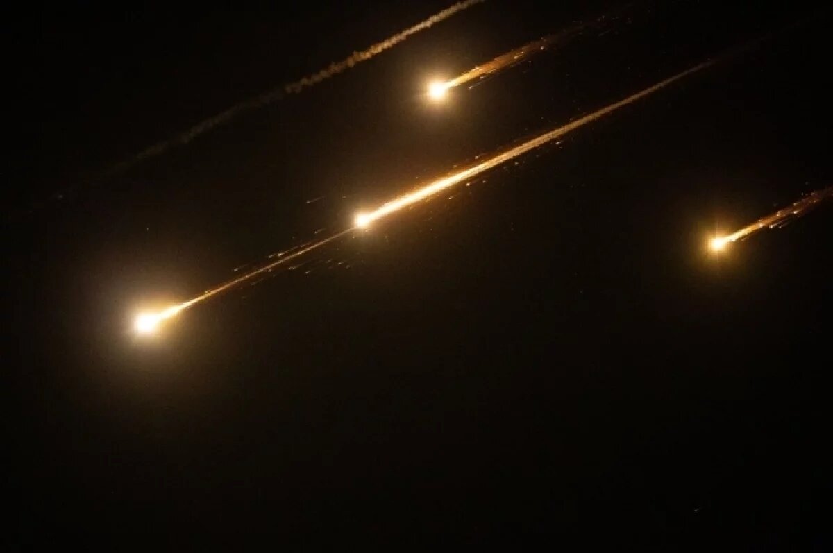    Иран заявил, что ударил по Израилю старыми ракетами