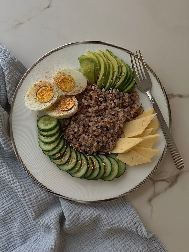 Если смотреть в БЖУ - очень много жира и почти нет белка.