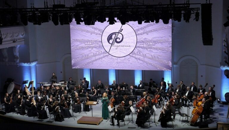    Оренбургский симфонический оркестр завершает свой первый сезон шедеврами Белов Михаил Александрович