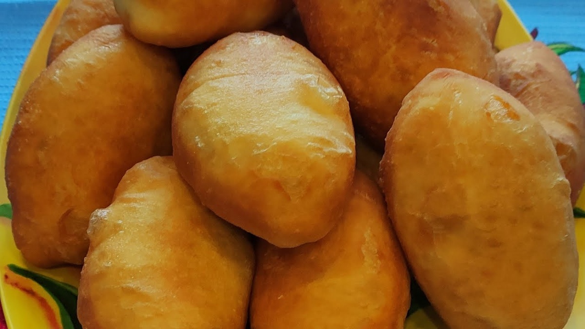    Тайны советских пирожков «в руку» и почему их тесто замешивали на минералке