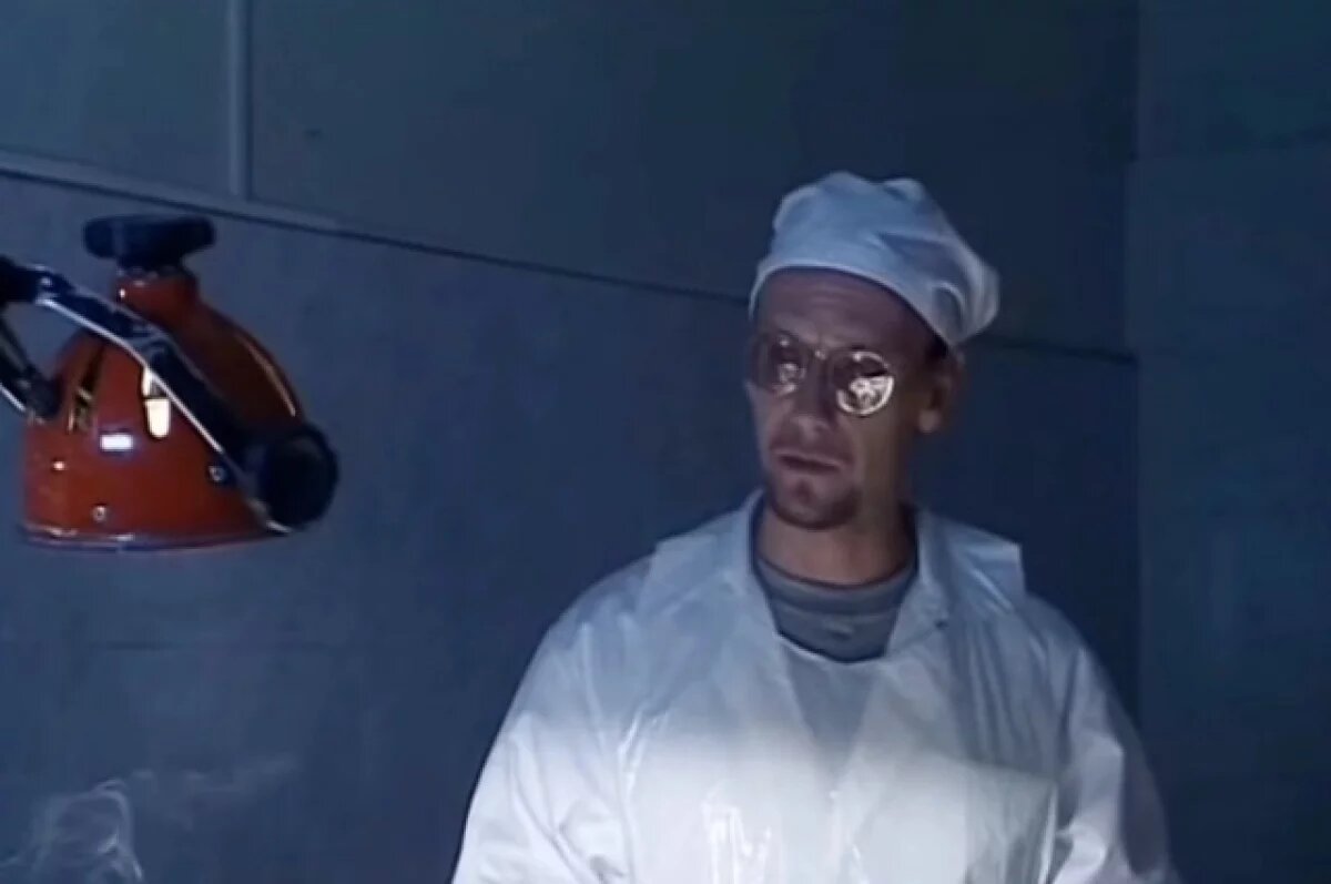    Причиной смерти актера из «Каменской» Ульянова мог стать инсульт