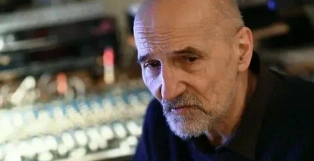 Петр Мамонов