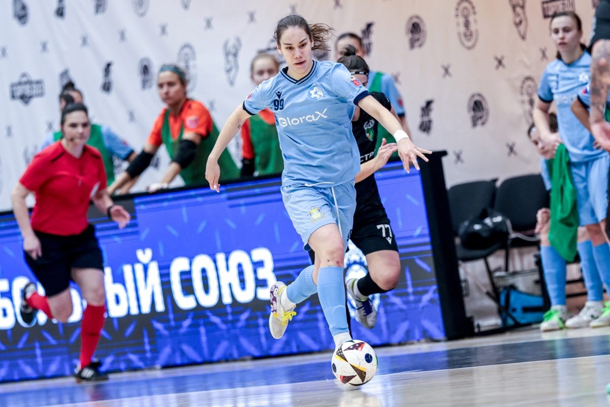    Кристина Левен в свои 20 лет уже считается признанным бомбардиром