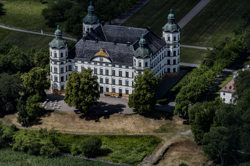 Листайте вправо