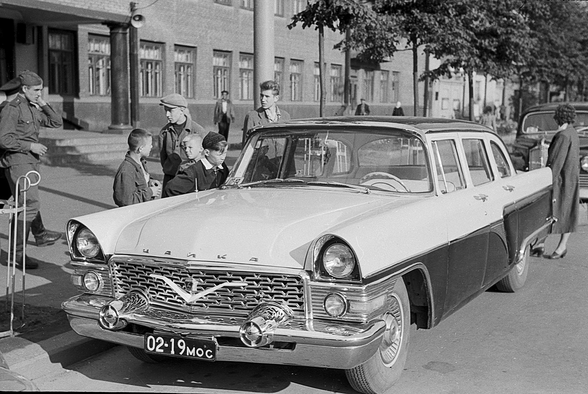 ГАЗ-13 «Чайка», Москва, 1959 год