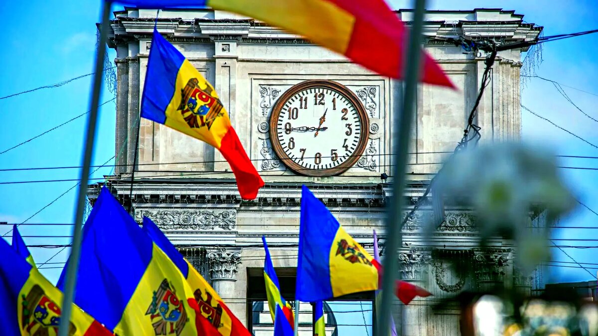 © Sputnik / Мирослав Ротарь. Флаги Молдавии во время акции в Кишиневе. Архивное фото