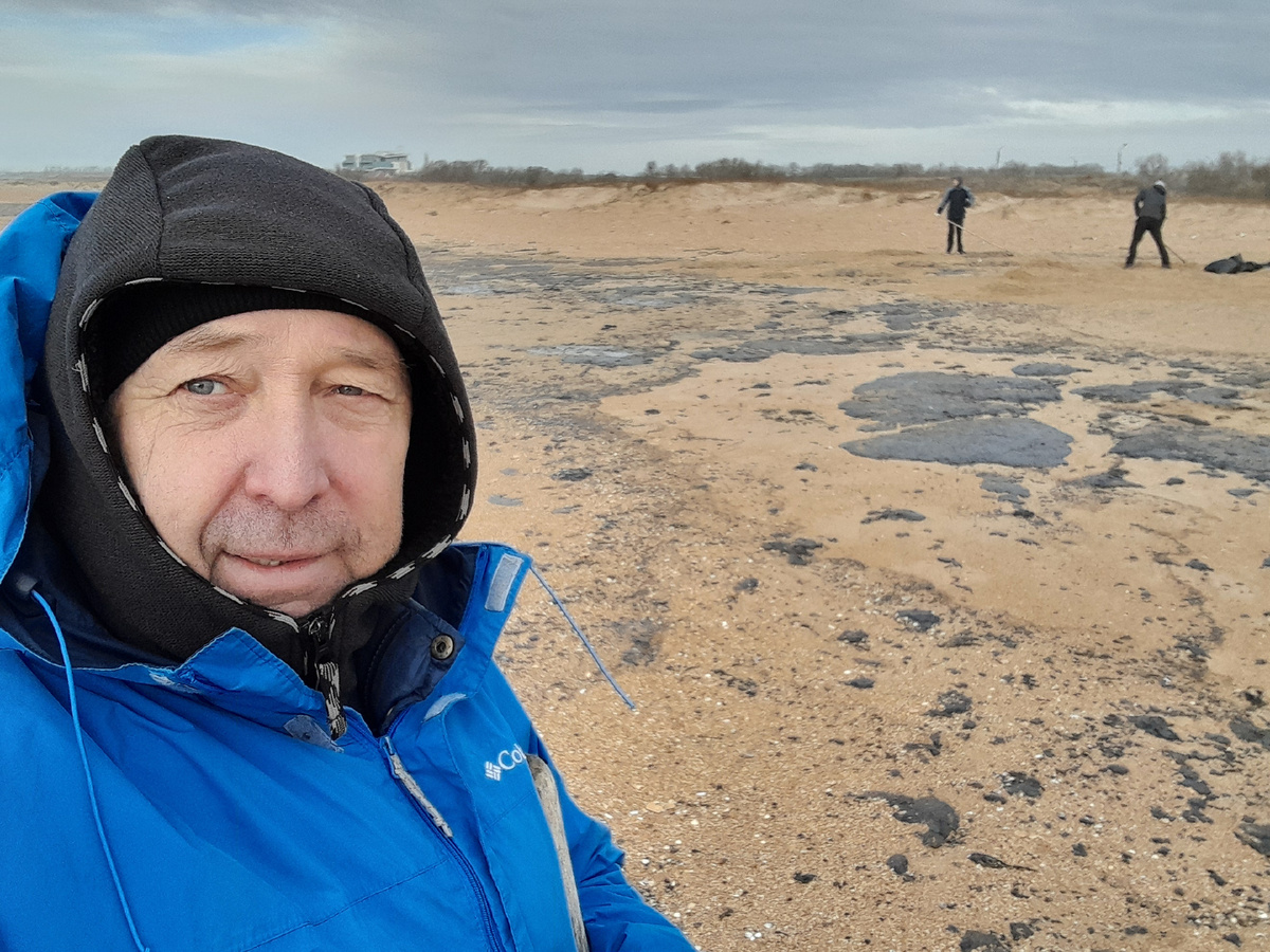 Мазут на пляже 16 декабря 2024 (Галерея фото)