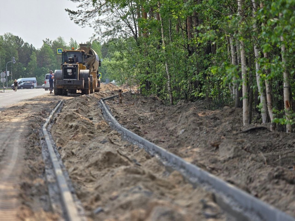    В Сургуте отремонтируют 10 участков тротуаров