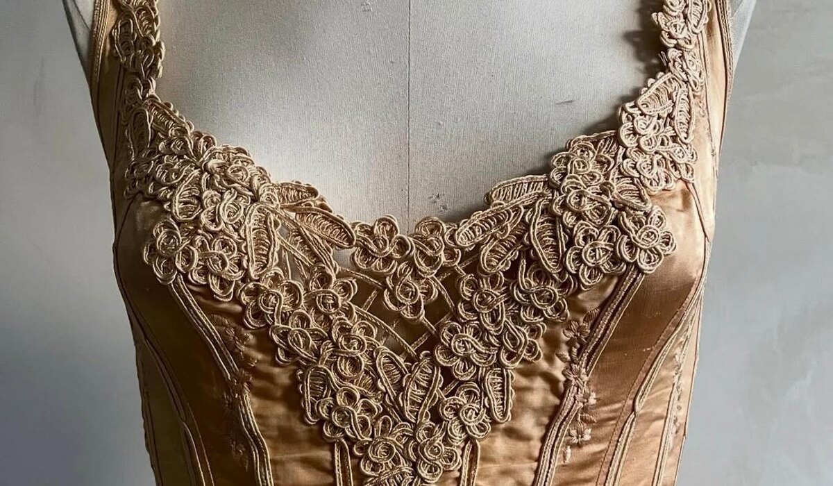     Сквозь кружево: идеи необычных кружевных нарядов для жаркого сезона