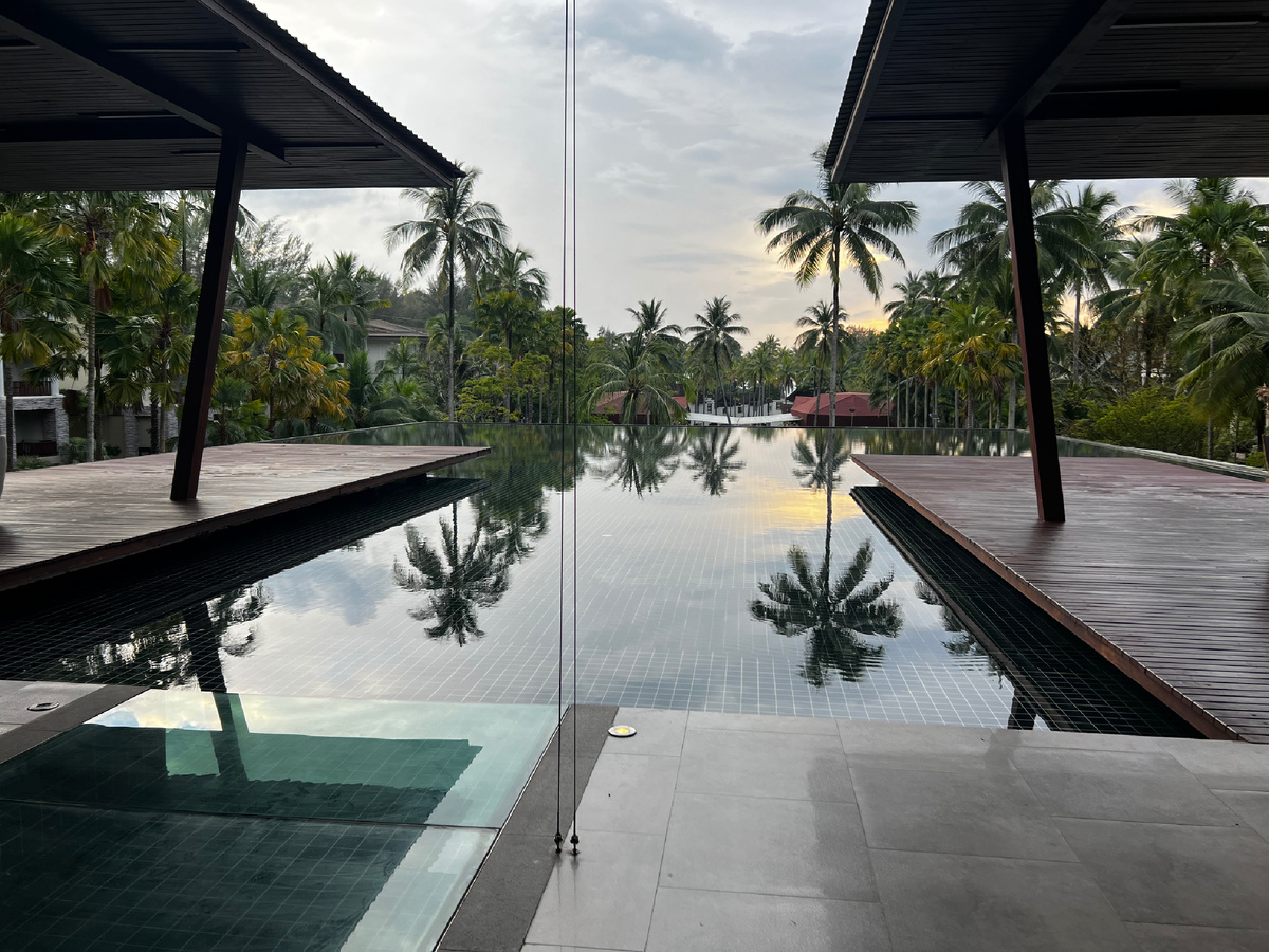 Graceland Khaolak Beach Resort