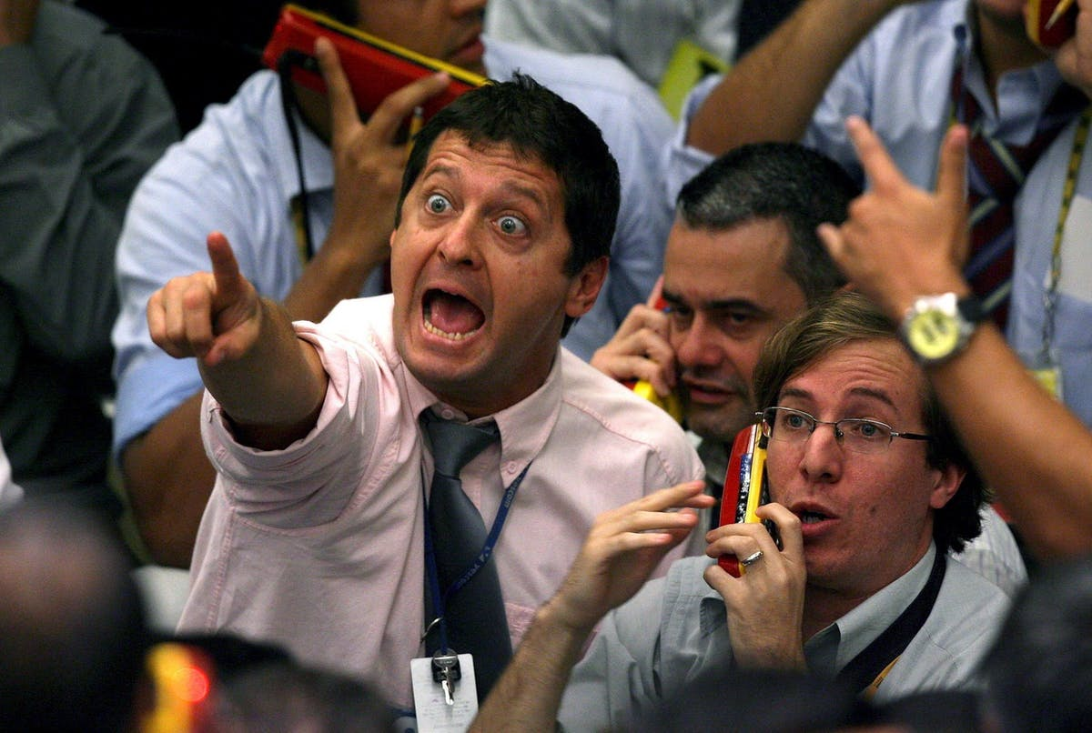 Ждем суету на бирже в понедельник ))(