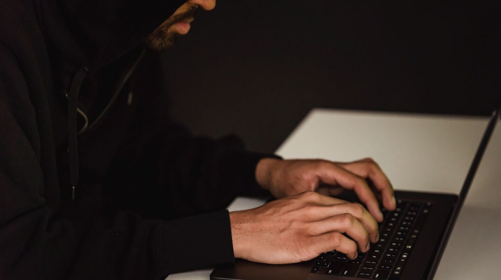    Как различить подделки учителей в соцсетях