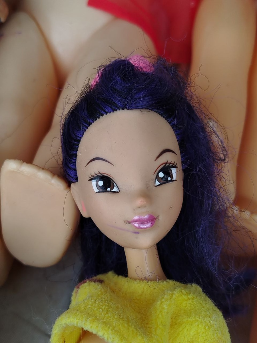 куклы на барахолке в Костроме