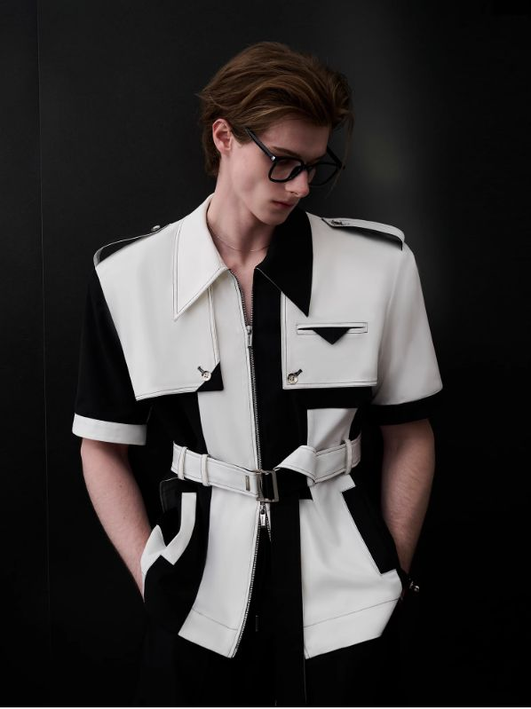 Костюм с ассиметрией