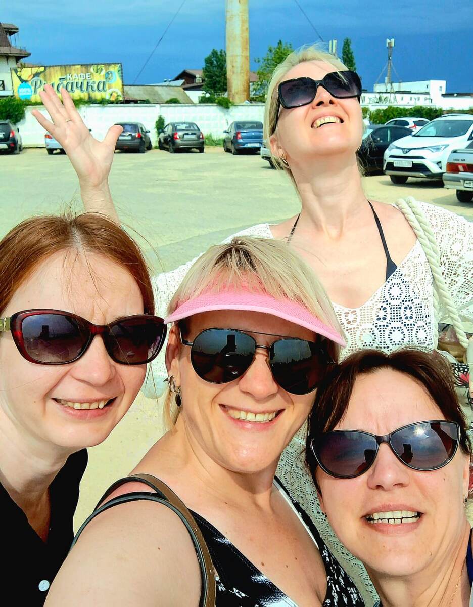 Еще все белые, только летим на встречу с солнцем